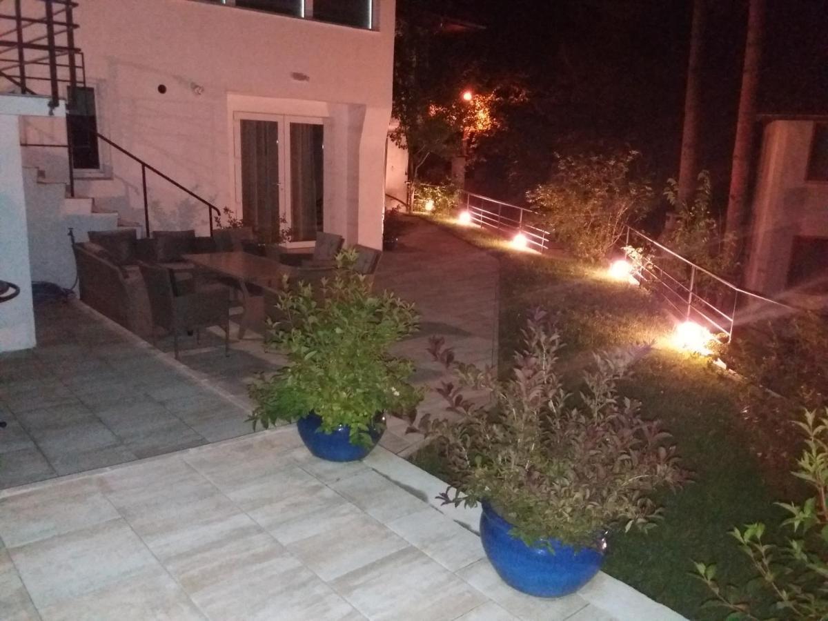 Spirii House Apartamento Braşov Exterior foto
